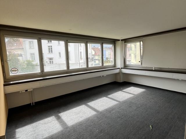 Immobilie kaufen in Dietikon, Zürich
