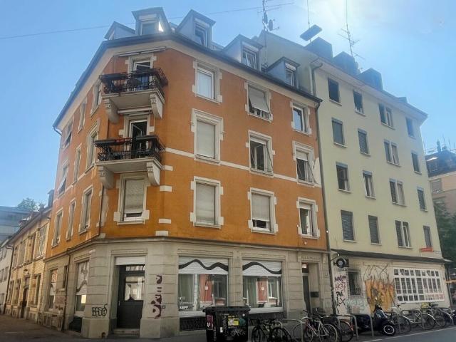 Immobilie kaufen in Einigen, Zürich