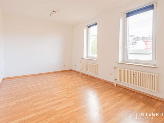 Wohnung mieten in Alsenberg, Hof