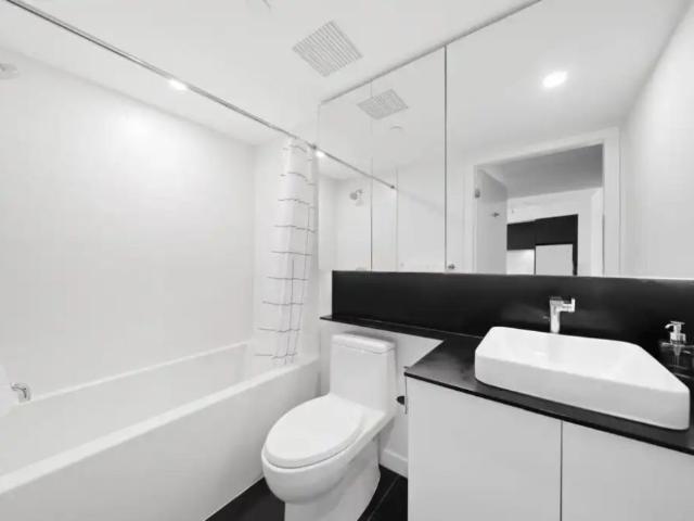 Apartment for rent in Lower Davie, Vancouver