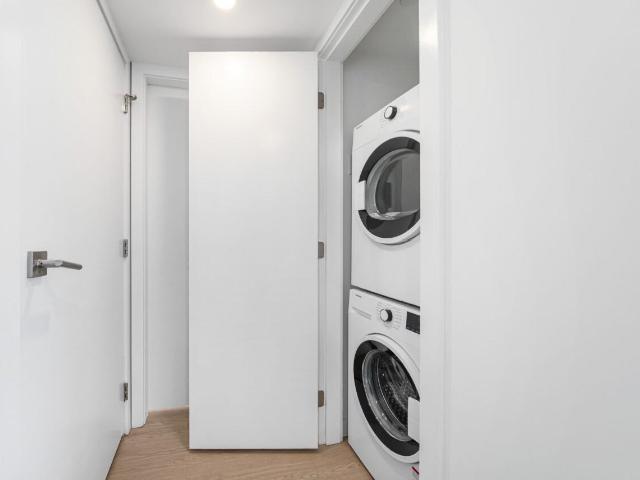 Apartment for rent in Lower Davie, Vancouver