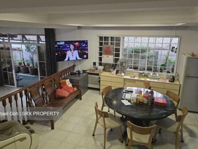 Apartment for sale in Tampines, 18 Far East, Tampines