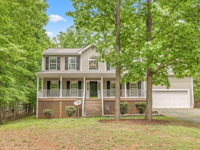 House for sale in Palmyra
