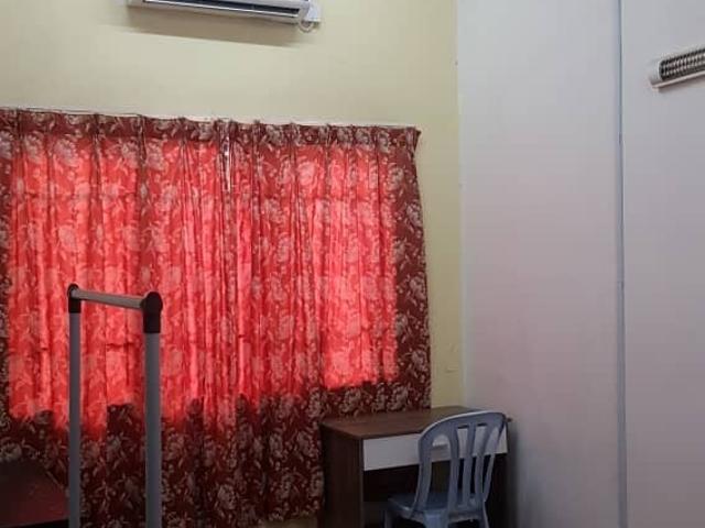 Room for rent in Petaling, Damansara Damai