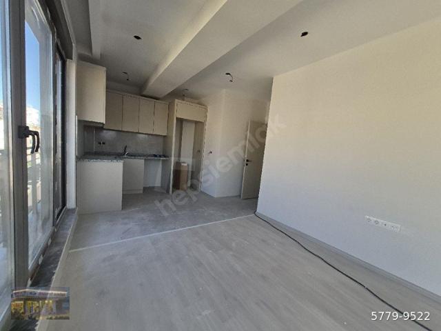 Zerdalilik Mahallesi, Muratpaşa içerisinde satılık mülk