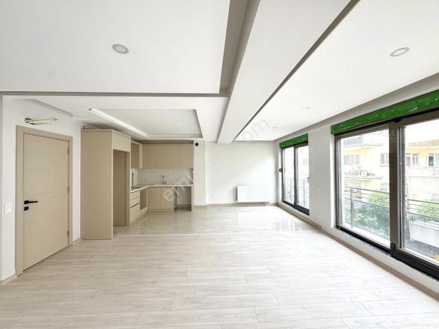Antalya, Muratpaşa içerisinde satılık mülk