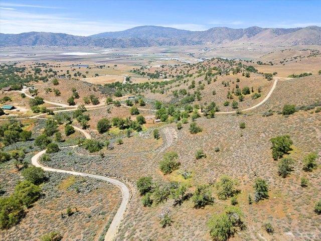 Land for sale in Tehachapi, California