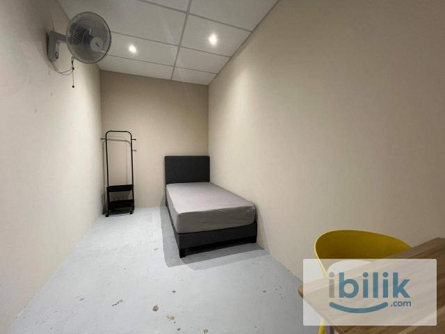 Room for rent in Kajang Plaza, Majlis Perbandaran Kajang