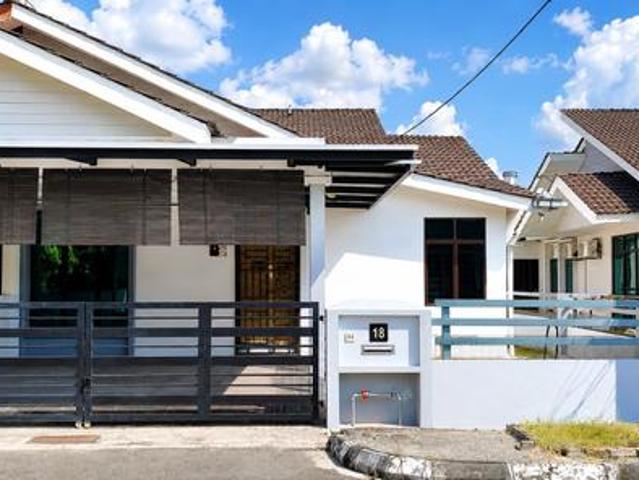 Terraced House for sale in Wellesley, Penang