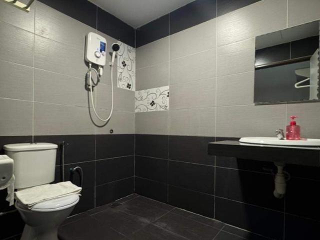 Room for rent in Country Heights Damansara, Kuala Lumpur