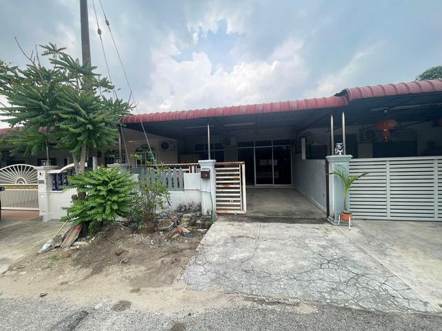 Terraced House for sale in Wellesley, Penang