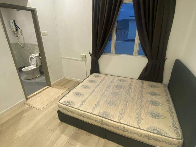 Room for rent in Country Heights Damansara, Kuala Lumpur