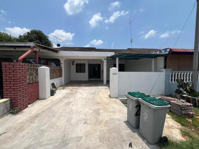 Terraced House for sale in Rengam, Johor