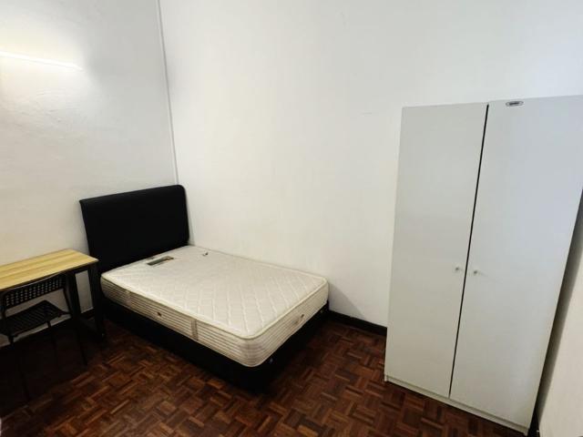 Room for rent in Petaling, Damansara Damai
