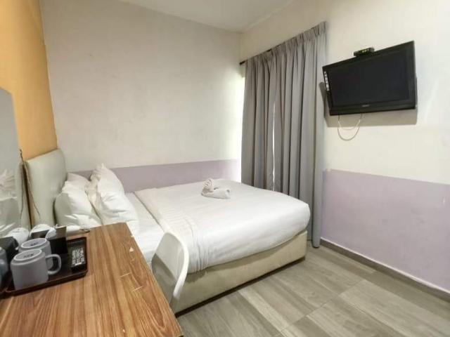 Room for rent in Country Heights Damansara, Kuala Lumpur