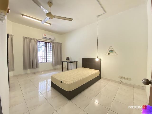 Apartment for rent in Petaling, Damansara Damai