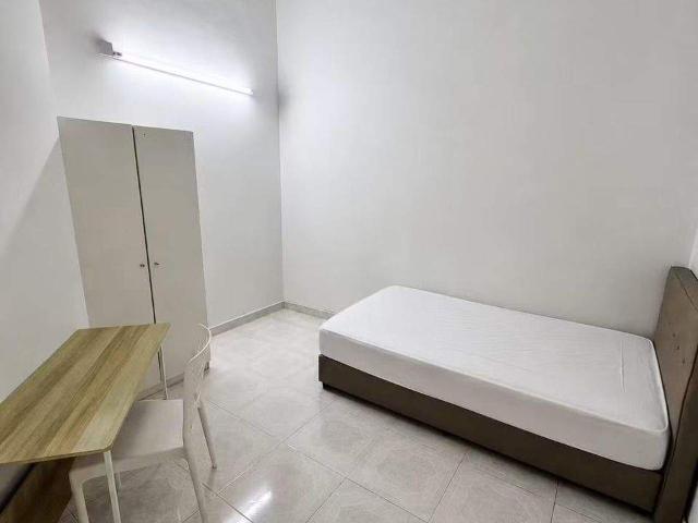 Room for rent in Petaling, Damansara Damai