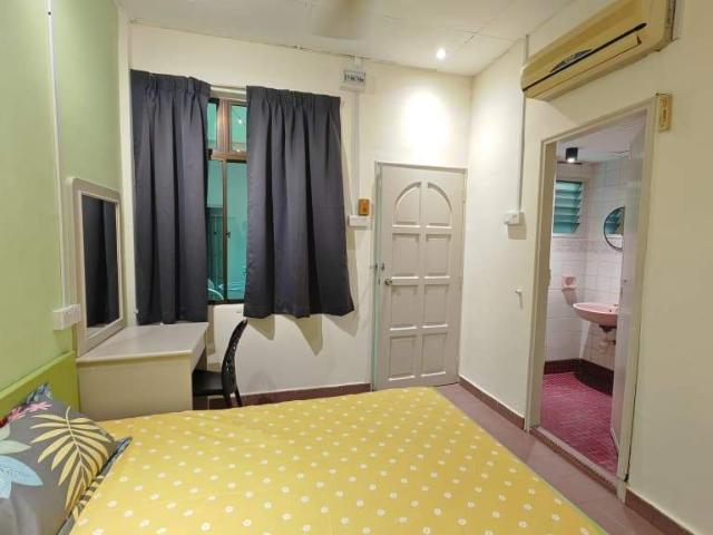Room for rent in Country Heights Damansara, Kuala Lumpur