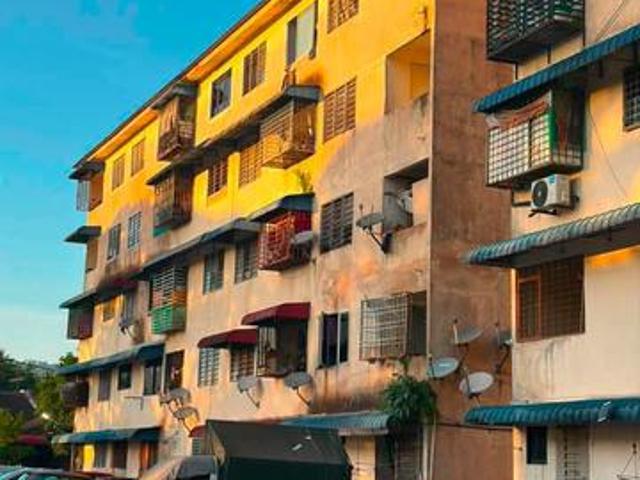 Flat for sale in Wellesley, Penang