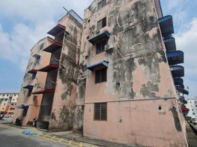 Flat for sale in Wellesley, Penang