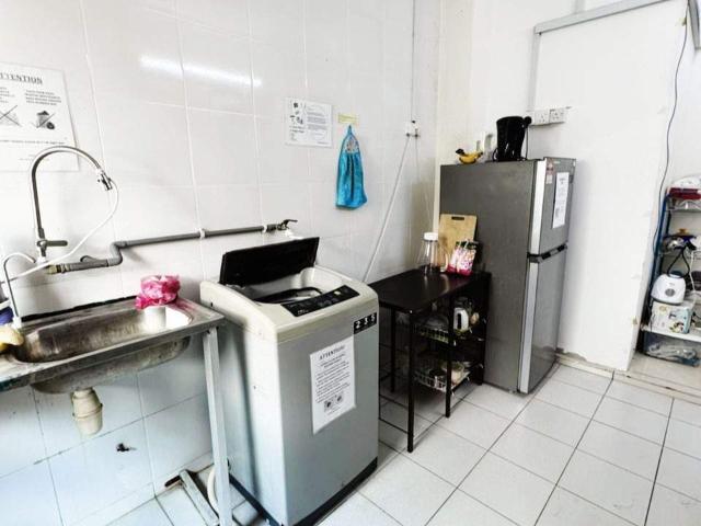 Room for rent in Jenjarom, Selangor