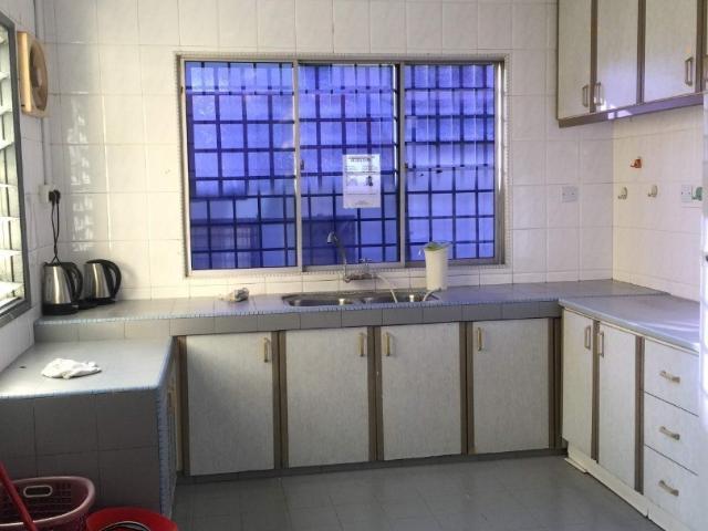 Room for rent in Petaling, Damansara Damai