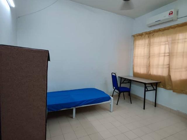 Room for rent in Petaling, Damansara Damai