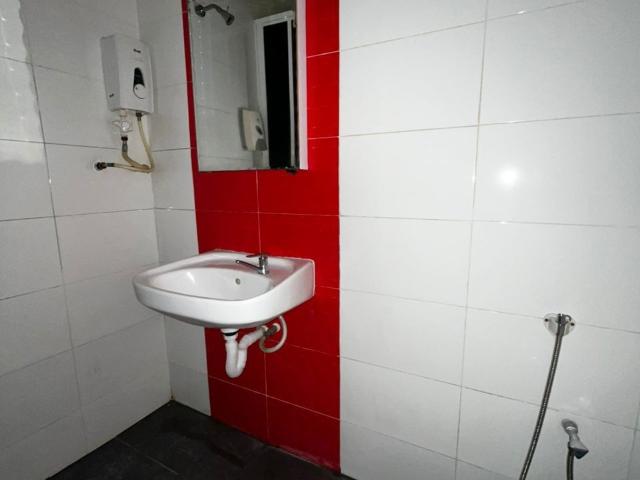 Room for rent in Country Heights Damansara, Kuala Lumpur