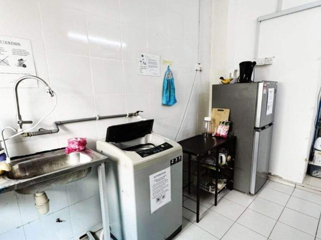 Room for rent in Jenjarom, Selangor