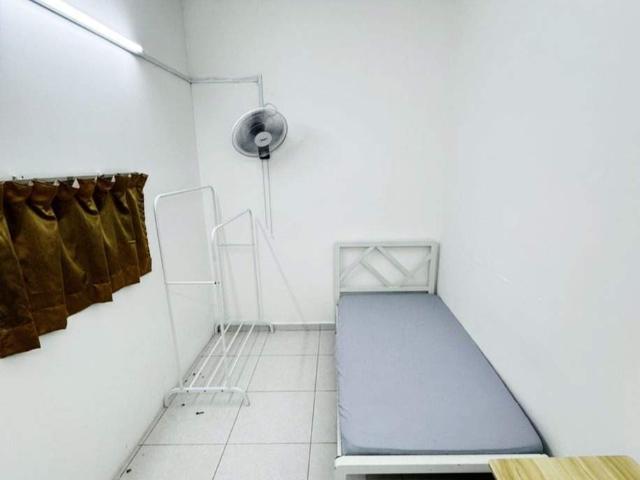 Room for rent in Jenjarom, Selangor