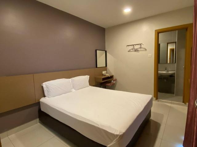 Room for rent in Petaling, Damansara Damai