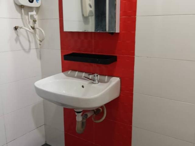 Room for rent in Country Heights Damansara, Kuala Lumpur