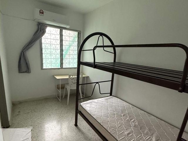 Room for rent in Country Heights Damansara, Kuala Lumpur