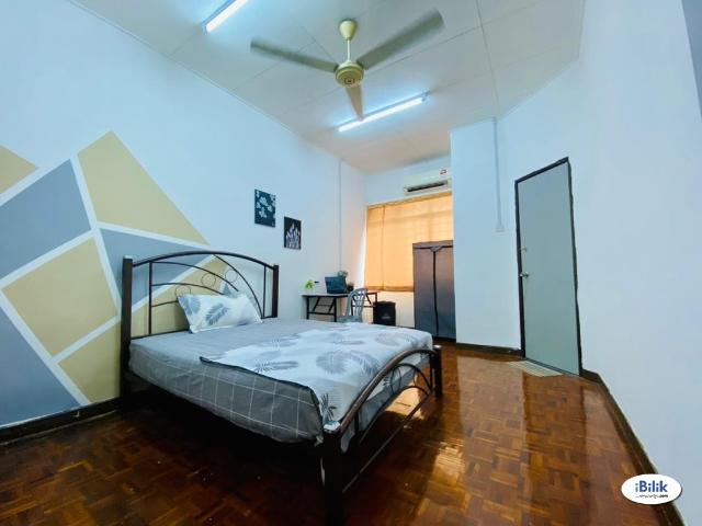 Room for rent in Petaling, Damansara Damai