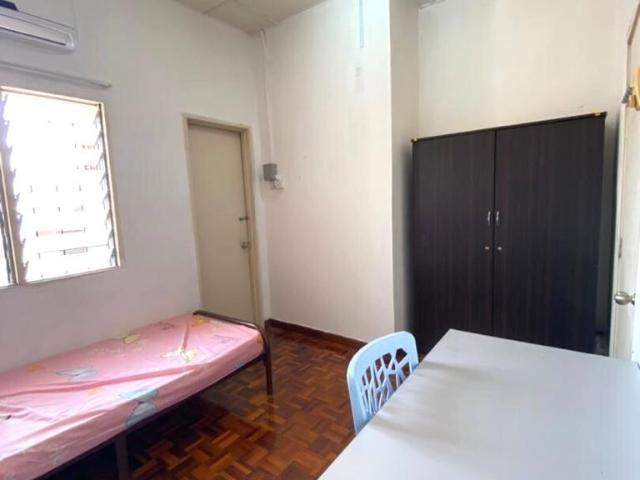 Room for rent in Petaling, Damansara Damai