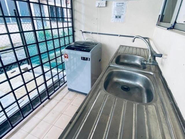 Room for rent in Petaling, Damansara Damai