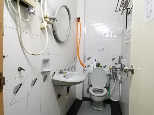 Room for rent in Petaling, Damansara Damai