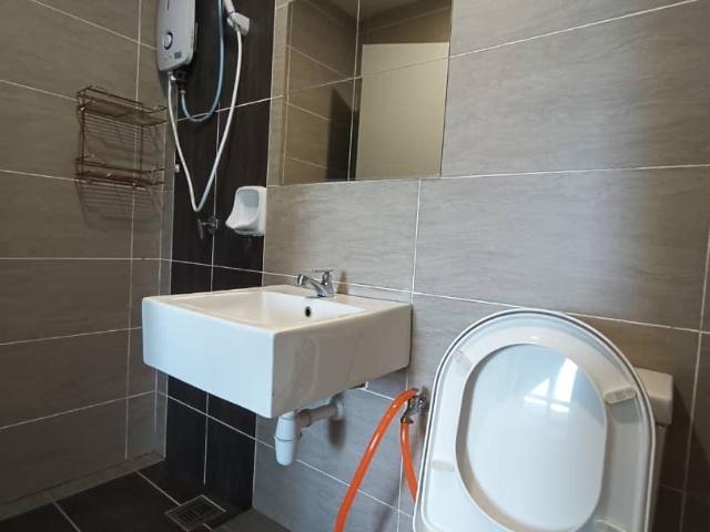 Room for rent in Petaling, Damansara Damai