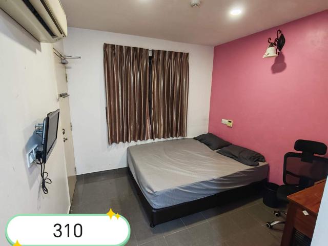 Room for rent in Country Heights Damansara, Kuala Lumpur
