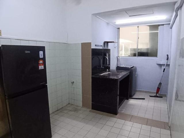 Room for rent in Country Heights Damansara, Kuala Lumpur
