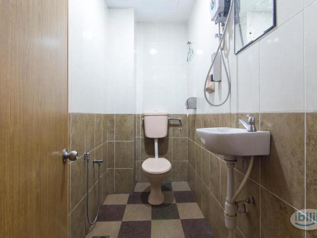 Room for rent in Petaling, Damansara Damai