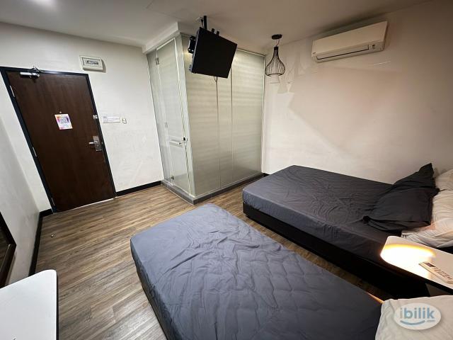 Room for rent in Petaling, Alam Impian
