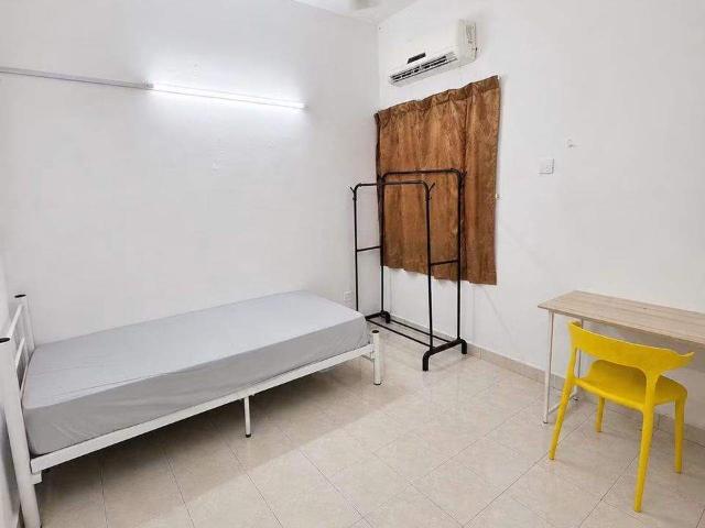 Room for rent in Puchong, Majlis Bandaraya Subang Jaya