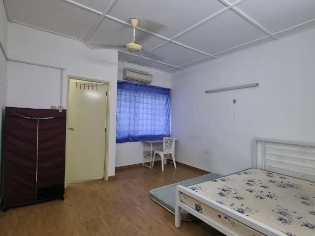 Room for rent in Petaling, Subang Jaya