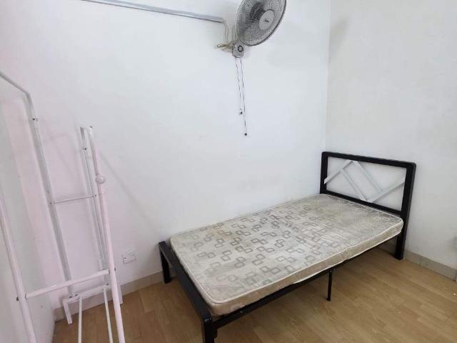 Room for rent in Alam Impian, Selangor
