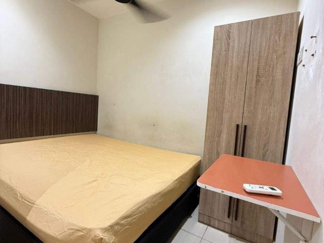 Room for rent in Plentong, Johor