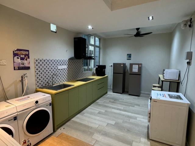 Room for rent in Country Heights Damansara, Kuala Lumpur