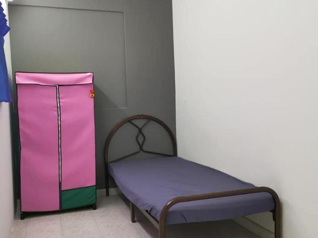 Room for rent in Petaling, Damansara Damai