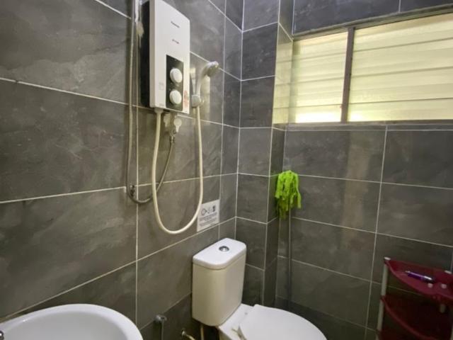 Room for rent in Petaling, Damansara Damai