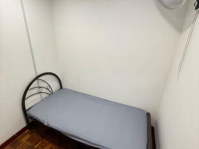 Room for rent in Petaling, Alam Impian